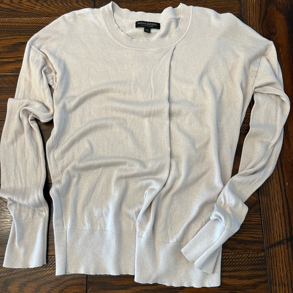 Banana Republic Gray Silk Cashmere Women's Sweater